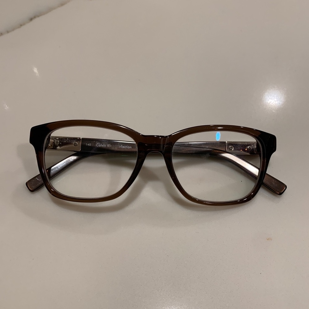 Eyeglasses frames